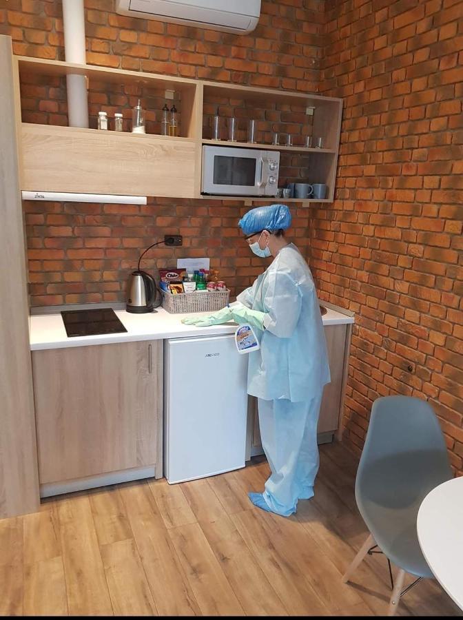 Apartament Затишні Смарт-Квартири В Історичному Центрі! Użhorod Zewnętrze zdjęcie