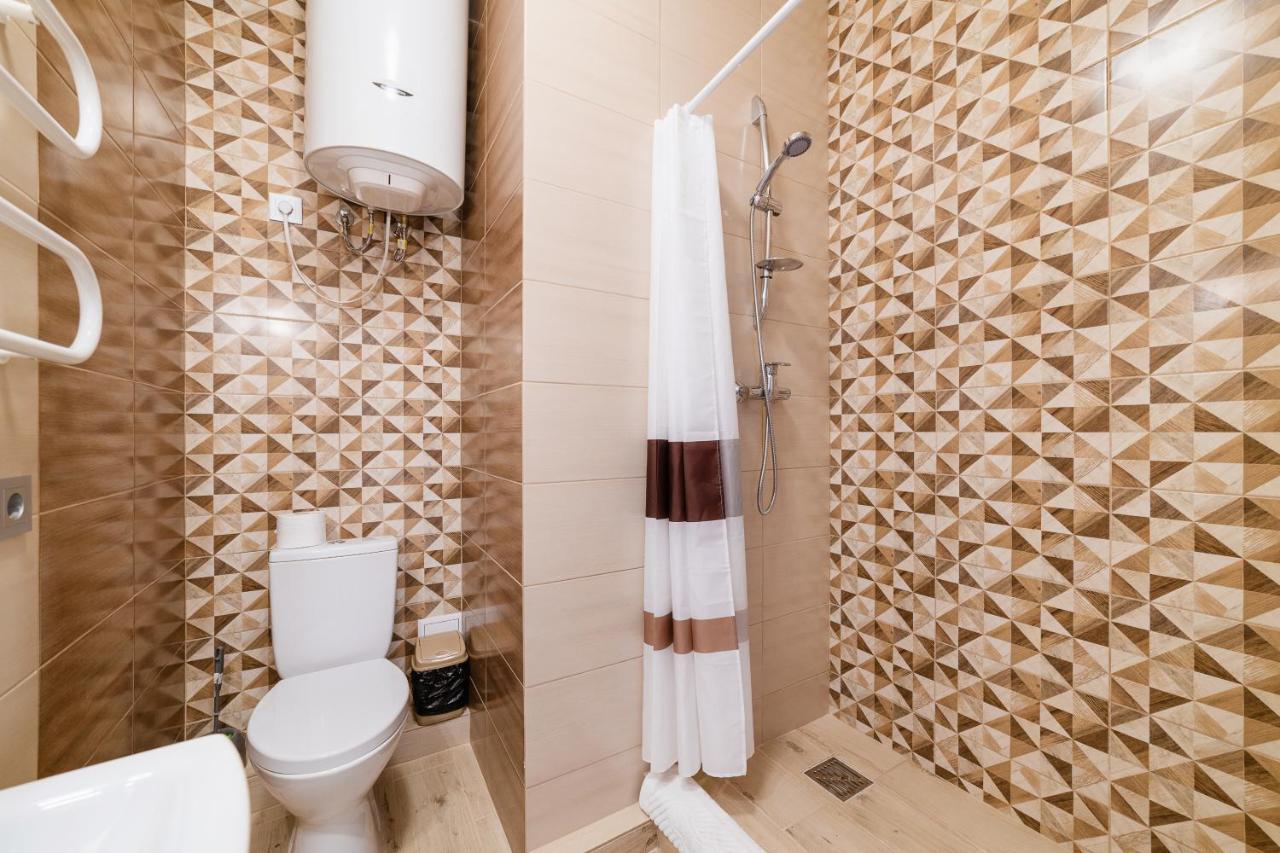 Apartament Затишні Смарт-Квартири В Історичному Центрі! Użhorod Zewnętrze zdjęcie