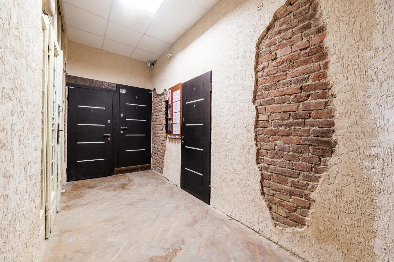 Apartament Затишні Смарт-Квартири В Історичному Центрі! Użhorod Zewnętrze zdjęcie